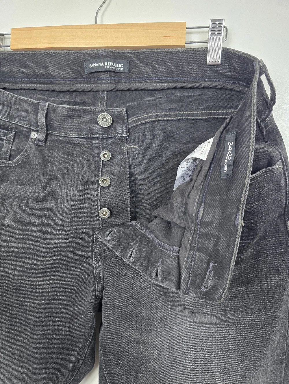 Banana Republic Black Whiskered Skinny Jeans Men's 34x32